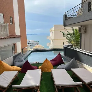Ansi Paradiso Sarandë